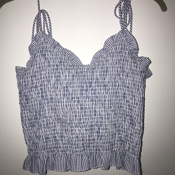 Blue and white tank - Picture 2 of 4